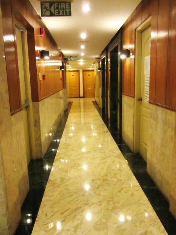 Hotel Baywatch Tower Manila Exterior foto